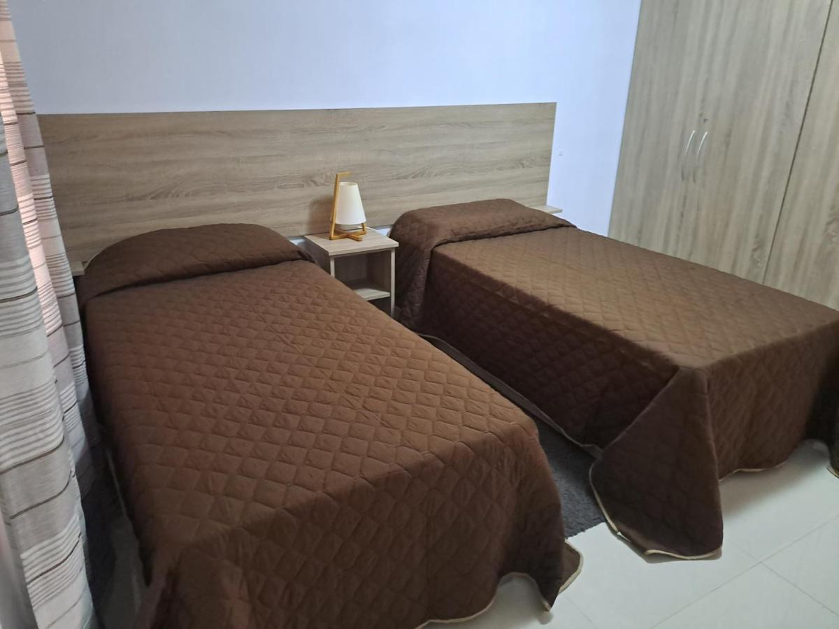 Lucky Spot Apartment ซเลนดิ ภายนอก รูปภาพ